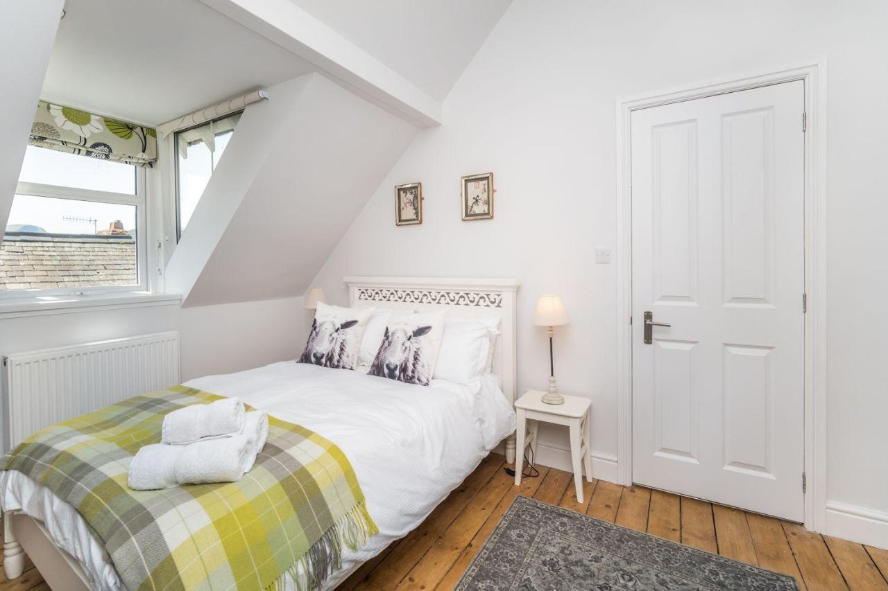 3 The Townhouse Villa Кесвик Екстериор снимка